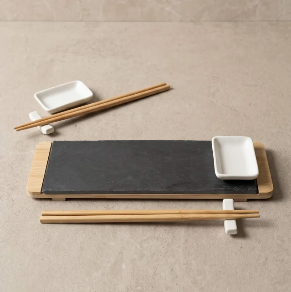 Set Tabla, Pocillos de Cerámica y Palitos de Bamboo para Sushi Decoexpress